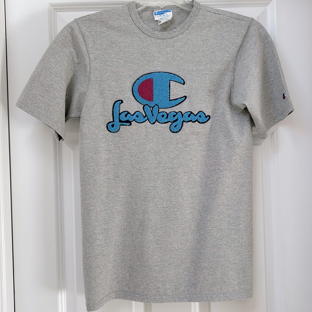 CHAMPION Las Vegas appliqué tee size S cotton w/ polyester brand tag on sleeve